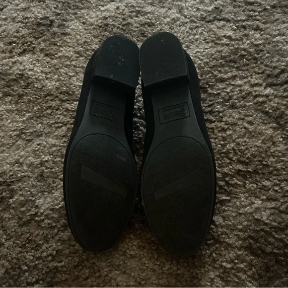 Brash Black Slip on dress shoes with small heel Size 9 worn once - Picture 8 of 9